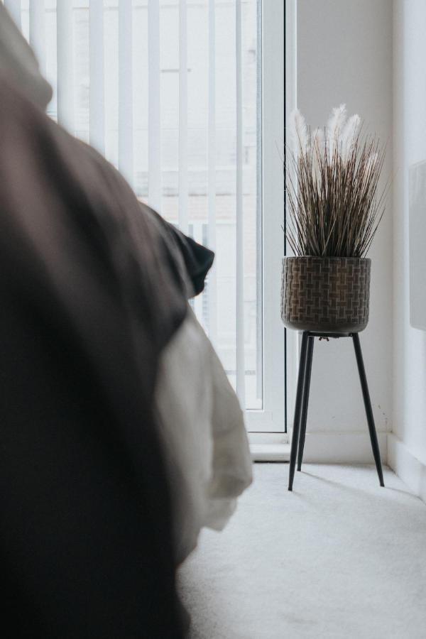 City Living Penthouse Apartment With Parking Manchester Eksteriør billede